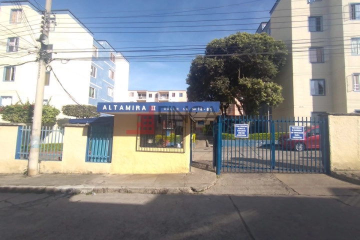 Calle 6a # 13-85