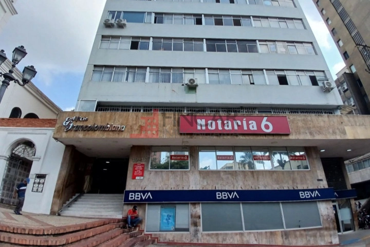 Calle 36 # 19-18